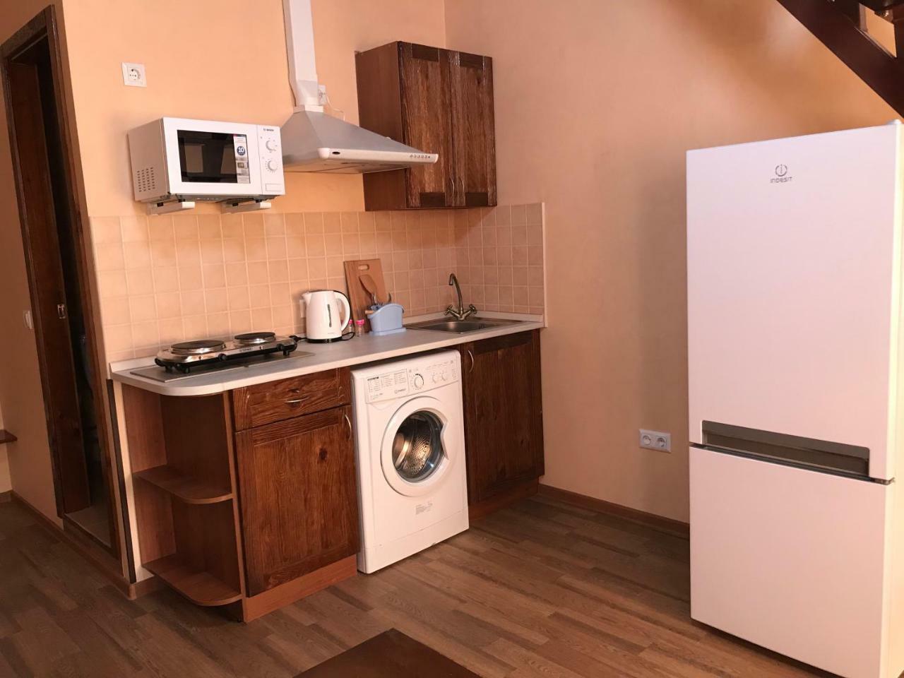 Two-Floor Apartments And Studio 2-Х Этажные Апартаменты И Студия В Самом Центре Harkiv Exterior foto